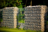 Akmeninės tvoros-gabionas